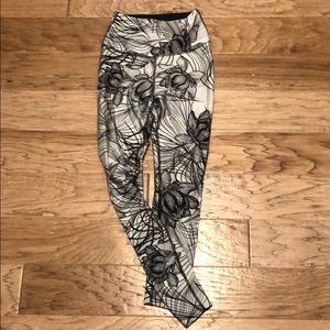Reversible Beyond Yoga Leggings